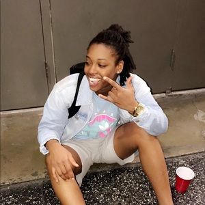 Meet your Posher, Che